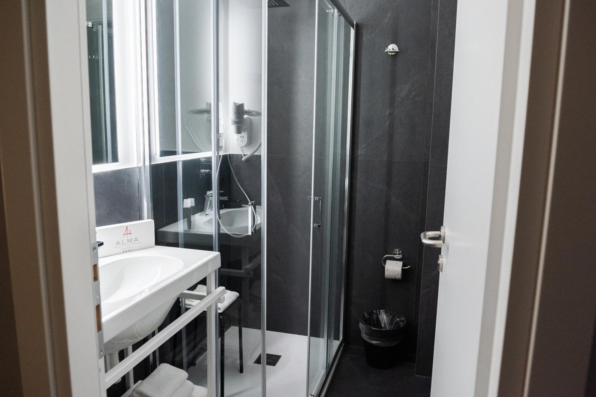 Alma Hotel Palermo Zewnętrze zdjęcie